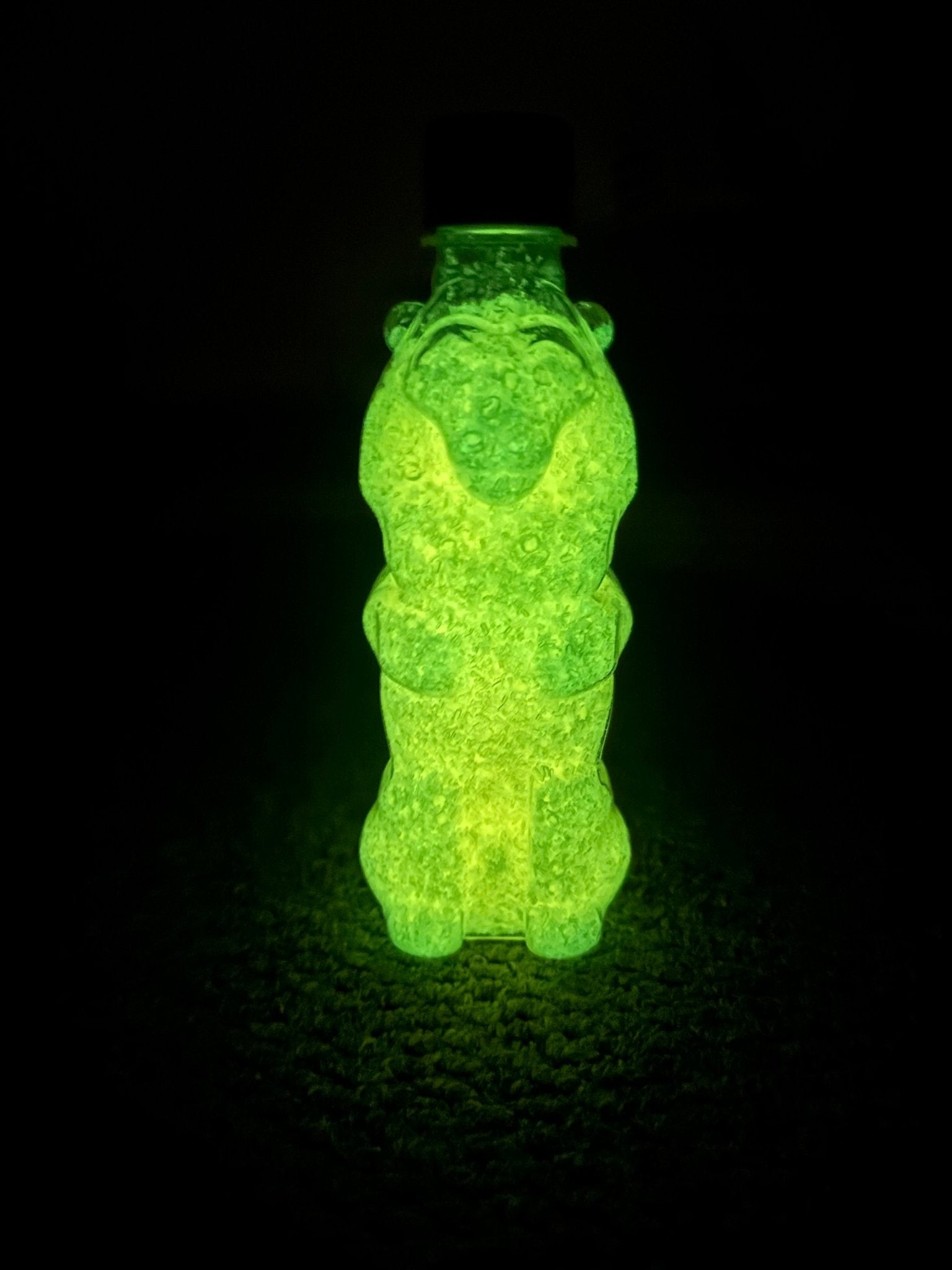 Magic Glow Ocean Salt – Scented & Glowing | Lion of London - Matrixes